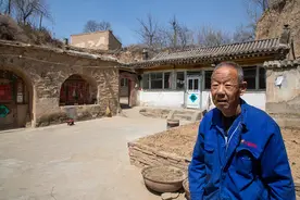 这里是“夜袭阳明堡”指挥部，一位老人守护，爷爷是八路军带路人图片