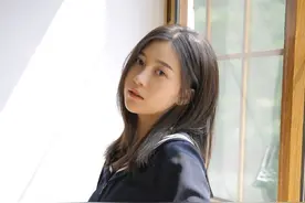 jk校园制服学生妹清纯初恋脸教室小清新写真图片图片