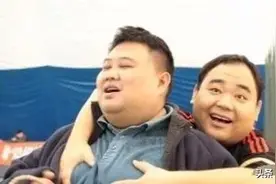 为什么郭德纲让侯宝林大师的后人侯震在德云社只当司机和报幕员图片