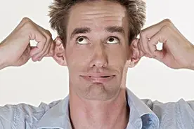 开车绕山路耳朵突然听不见了是什么原因？该怎么办？图片