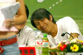 周星驰16年前的一部电影获奖无数，被无数人玩梗，却很少人看过图片