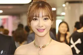 柳岩被封杀背后的残酷真相：不敢性感的中国女孩图片