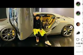 AE86火了 周杰伦座驾曝光：三缸2.0T大亮图片