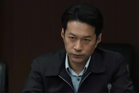 谭凯《扫黑风暴》持续热播 董耀不为人知的双面人生图片