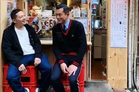患难见真情！老友沦落街头开面馆，古天乐现身为其捧场图片