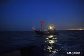 渤海海域开海，记录天津渤海湾渔船开捕第一网鱼图片