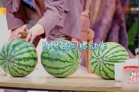 国际钢琴大师曾在路边卖瓜，郎朗自曝童年趣事，9岁就是挑瓜天才图片
