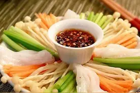 最火爆的几款美食，凉菜拼盘、东北酱茄子、锅烧花猪野生菌图片