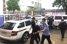 广西女子凌晨被人勒脖子捂嘴往草坪拖！嫌疑人被捕：酒后起色心图片