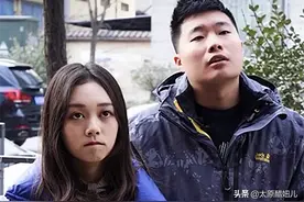 哥哥藏私房钱被赶了出来，妹妹仗义请他吃饭，谁知她哥竟不干人事图片