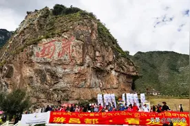 “7进8出”，我在西藏旅拍——昌都自驾环游之红色江达图片
