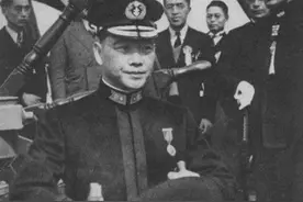 汉奸汪精卫墓地被炸，尸体未腐烂，口袋中一张纸条写“魂兮归来”图片