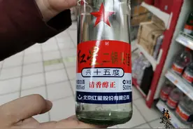 我国10大高度白酒，65度二锅头垫底，看看自己喝过几种图片