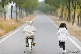我和表妹的故事图片