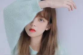 只想多看你几眼多关心你一点点，装作自然随便图片