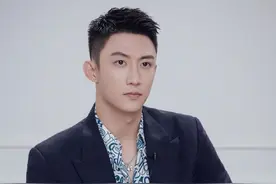 黄景瑜否认恋情，郭美美欲十天内晒照回击，三个细节证明真假图片