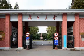 张医生读博母校，到他毕业并入复旦，医学类大学为何无法成为985图片