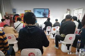 “神奇”的艾灸椅，“套”住多少老年人图片
