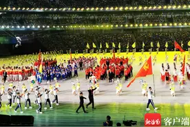 全运会开幕式海南代表团第21位入场 海南参加11个竞体项目比赛图片