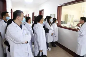 河北举办医疗器械技术支撑单位开放日暨企业对接交流座谈会图片