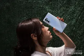 你的眼中有璀璨星河，我的眼里只余你化作光芒一颗图片