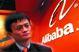 刘强东果然明智，为避免成第二个阿里，选择主动“离场”图片