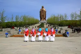 用镜头记录美景，临沭摄影采风团走进尼山圣境图片