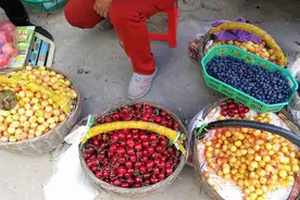 印度媳妇说中国丈夫：钱包都不带，真丢人图片
