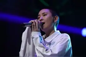她是我见过最全面的女rapper，一个人就是一个团队图片
