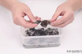 泡木耳，不要只用清水，教你饭店不外传秘诀，2分钟泡发又大又软图片