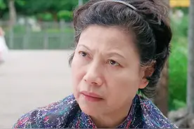 “鬼婆”罗兰：从裘千尺到龙婆，因晦气无人敢娶，晚年古天乐陪伴图片
