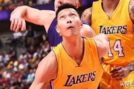 4人没球打4人被迫离开NBA3人退役，阿联时期的湖人队友现况（上）图片