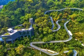 河南南阳景点宝天曼，四季风景如画，环境幽静令人心向往之图片