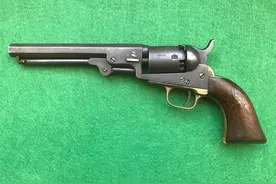 美国西部淘金客的防身武器——柯尔特M1849口袋型转轮手枪图片
