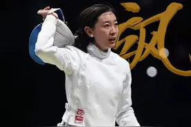 击剑运动员孙一文斩获三金！因高颜值再度爆火，气质不输超模刘雯图片