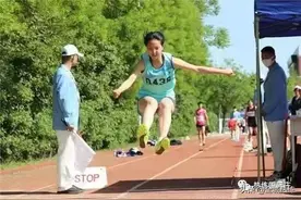 石家庄市中小学生田径运动会开赛图片