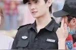 杨洋保安造型，综艺#元气满满的哥哥#阵容强大来袭图片