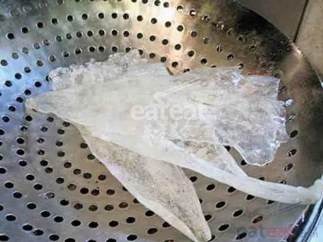 简述鱼肚的涨发过程 2026年鱼肚的涨发要点