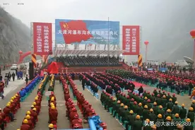 瀑布沟水电站——大渡河上的一颗明珠图片