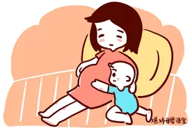 和一胎妈妈相比，为何二胎妈妈淡定多了？她们有4个相似之处图片