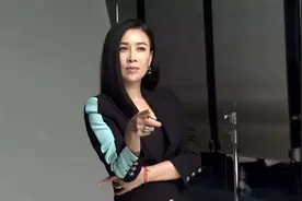 敢撕明星、打粉丝、未婚生子，暴脾气那英受争议，王菲却为她叫好图片