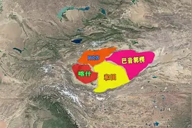 卫星地球俯瞰塔克拉玛干沙漠，堪称人类禁地，名副其实的死亡之海图片