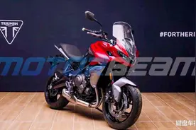 凯旋新款跨界旅行车身份揭晓，三叉戟的兄弟Tiger Sport 660登场图片