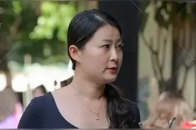 风韵犹存，一身的福气。图片
