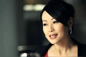 “雌雄难辨”叶童：一生只爱一个男人，婚姻的最高境界是难得糊涂图片