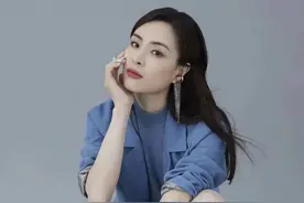 跳水冠军吴敏霞，退役后当家庭妇女，却成网红，年入千万，凭啥？图片
