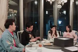 睫毛雨衣有多重要？赵今麦低头时还以为是胶水，实则是眼泪图片