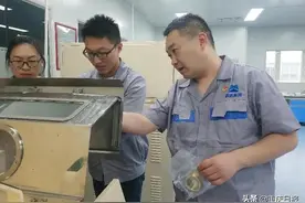 他们说，爱上重庆，有很多理由；深爱重庆，不需要理由图片