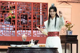 郭德纲至今回避秦霄贤，任何作品不予评价，网友批：心口不一图片