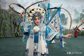 国人称她为京剧第一美人，法国人感叹她是天使，李胜素究竟有多美图片